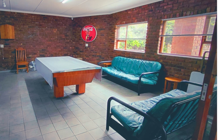 4 Bedroom Property for Sale in Oyster Bay Eastern Cape